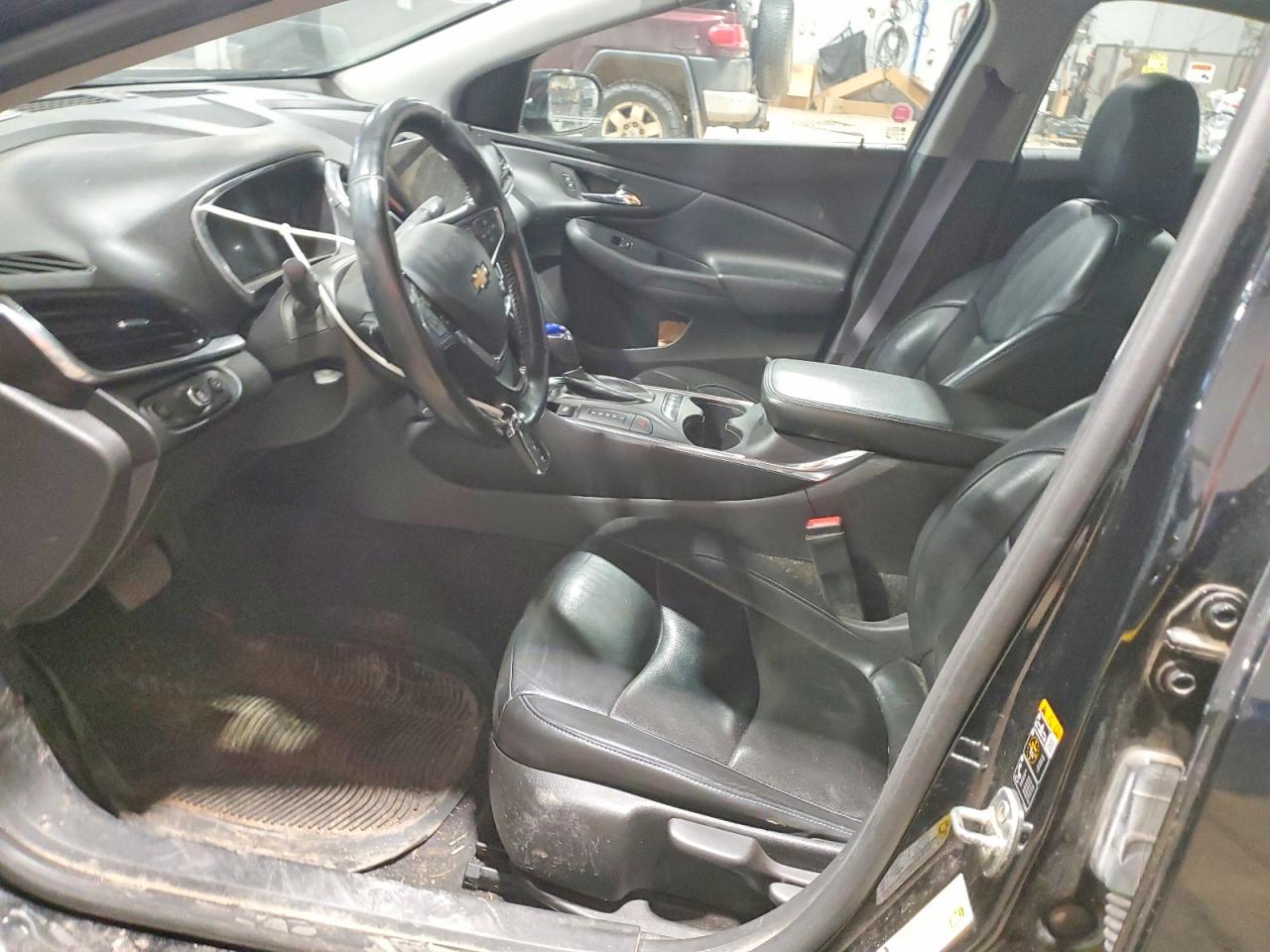2017 CHEVROLET VOLT PREMIER photo 7