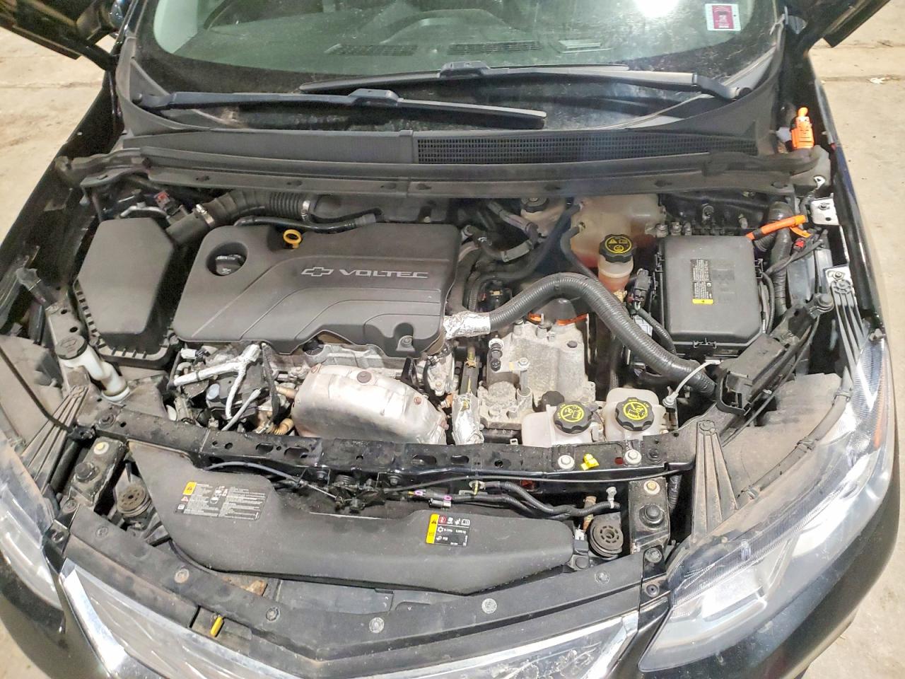 2017 CHEVROLET VOLT PREMIER photo 11