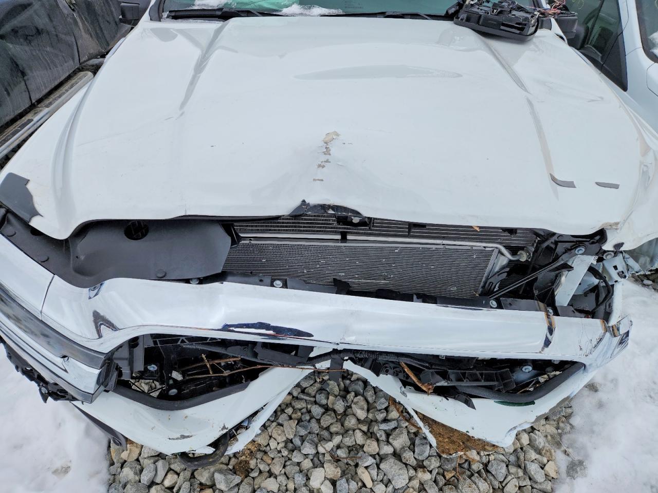 2026 RAM 2500 LARAMIE photo 31