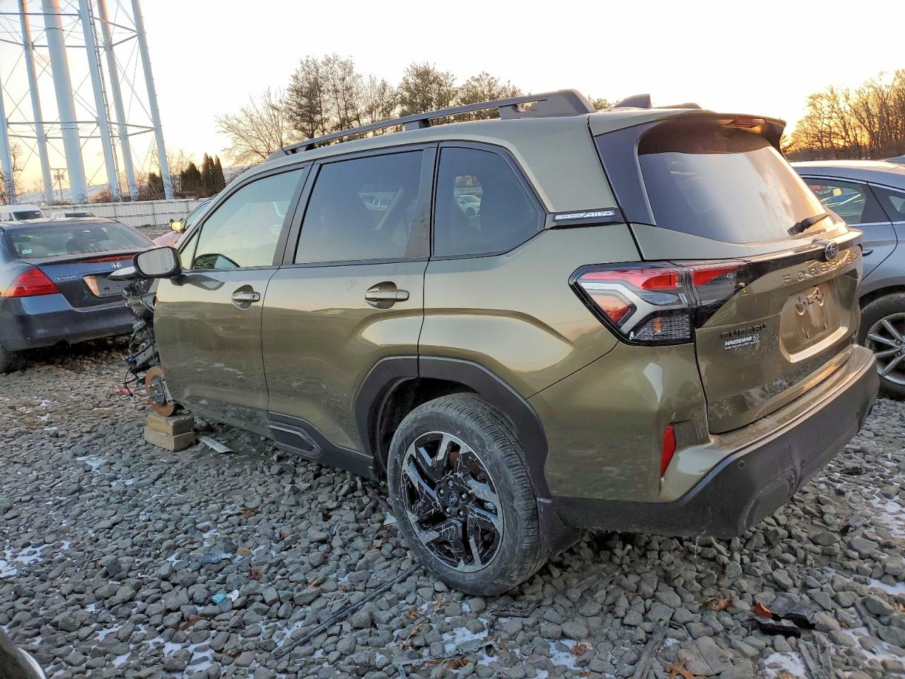 2025 SUBARU FORESTER LIMITED photo 2