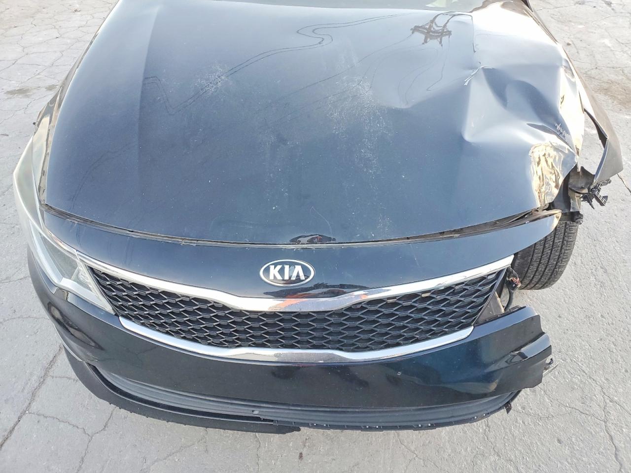 2016 KIA OPTIMA LX photo 21