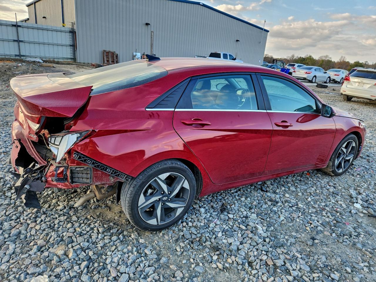 2023 HYUNDAI ELANTRA LIMITED photo 3