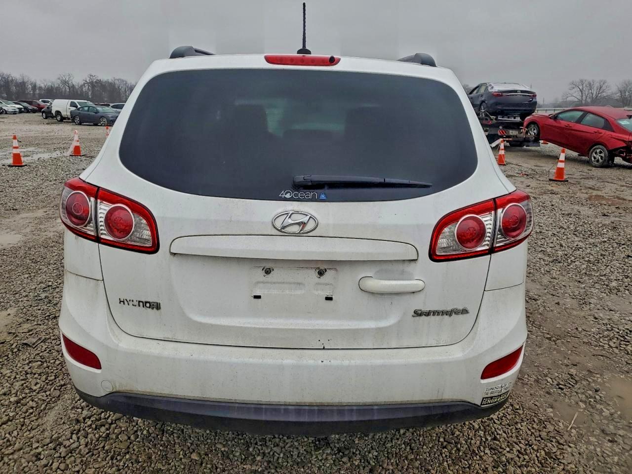 2011 HYUNDAI SANTA FE GLS photo 6
