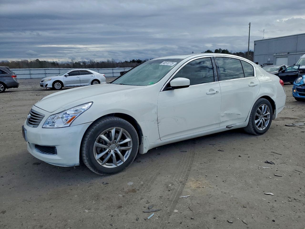 2009 INFINITI G37