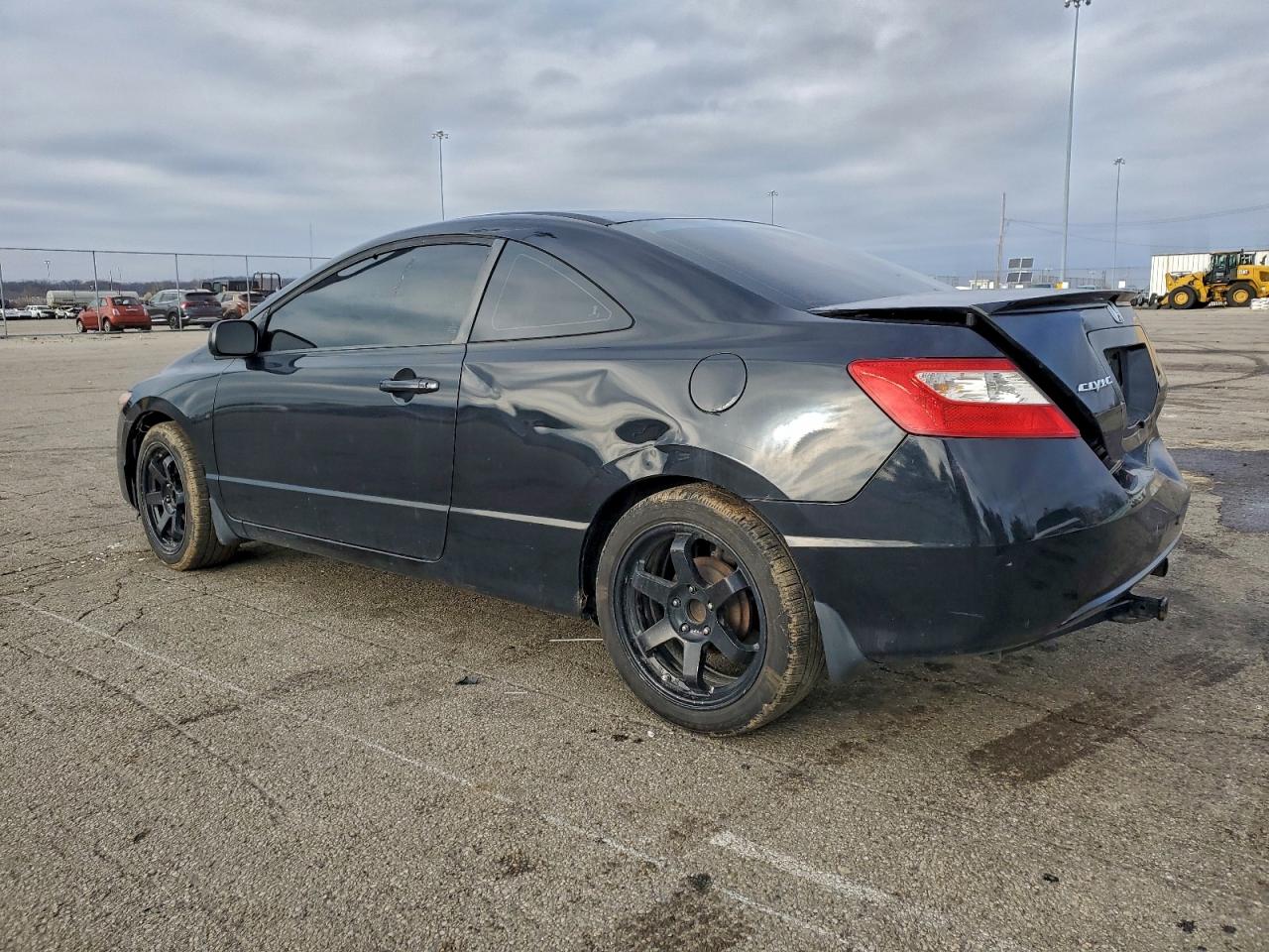2010 HONDA CIVIC LX photo 2