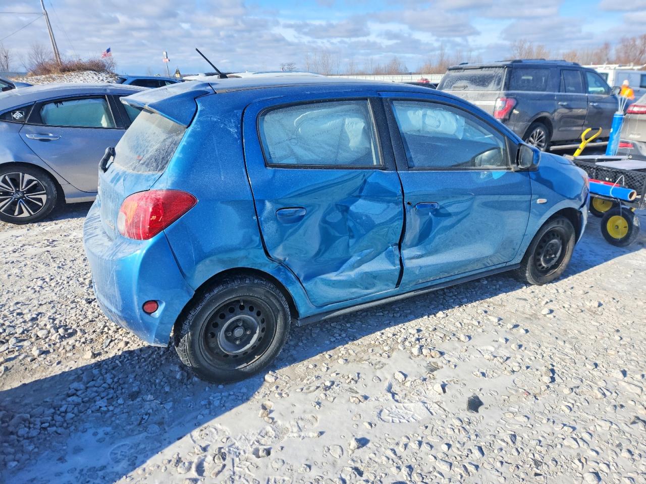 2015 MITSUBISHI MIRAGE DE photo 5