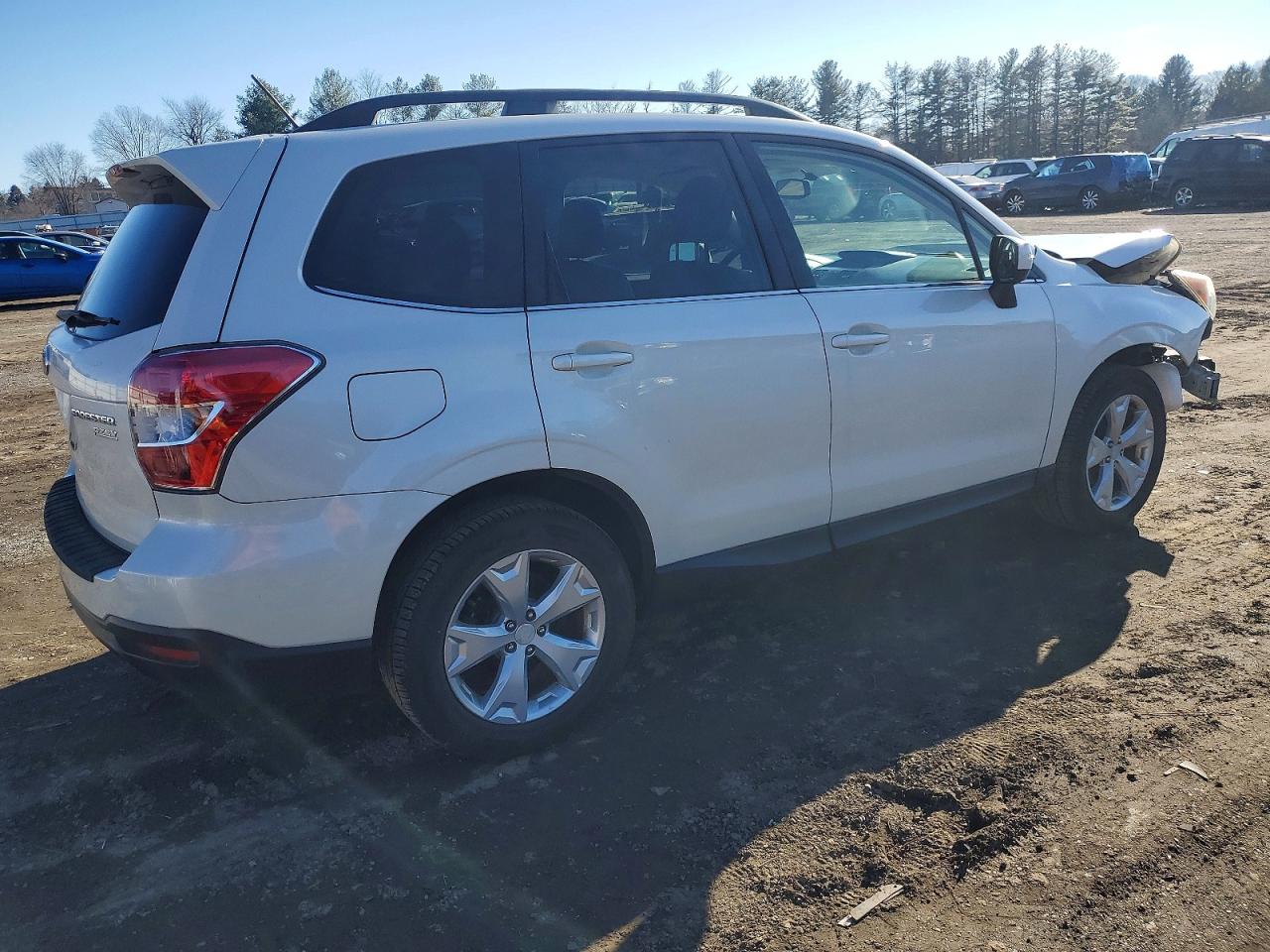 2015 SUBARU FORESTER 2.5I LIMITED photo 3