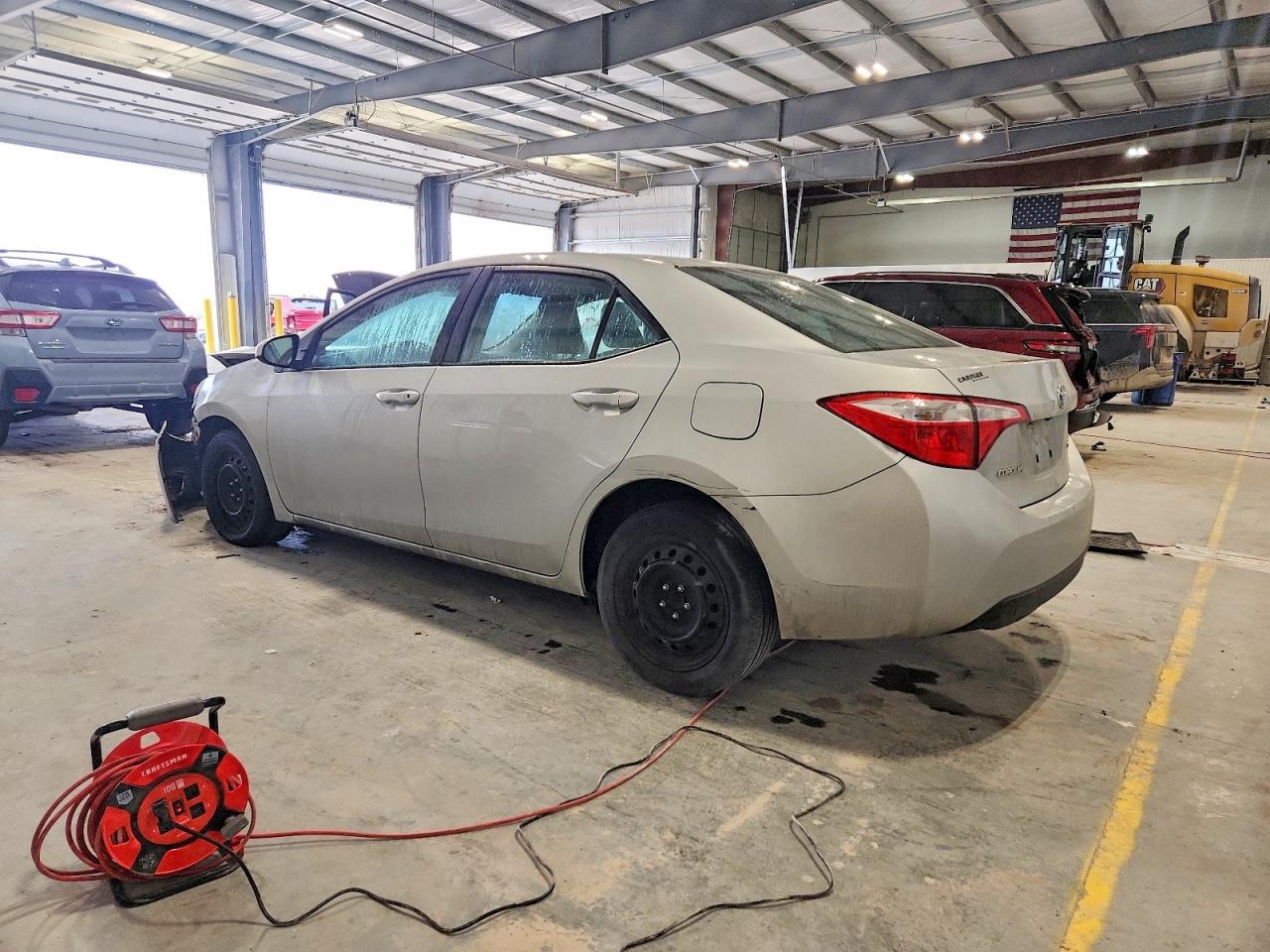 2016 TOYOTA COROLLA L photo 2
