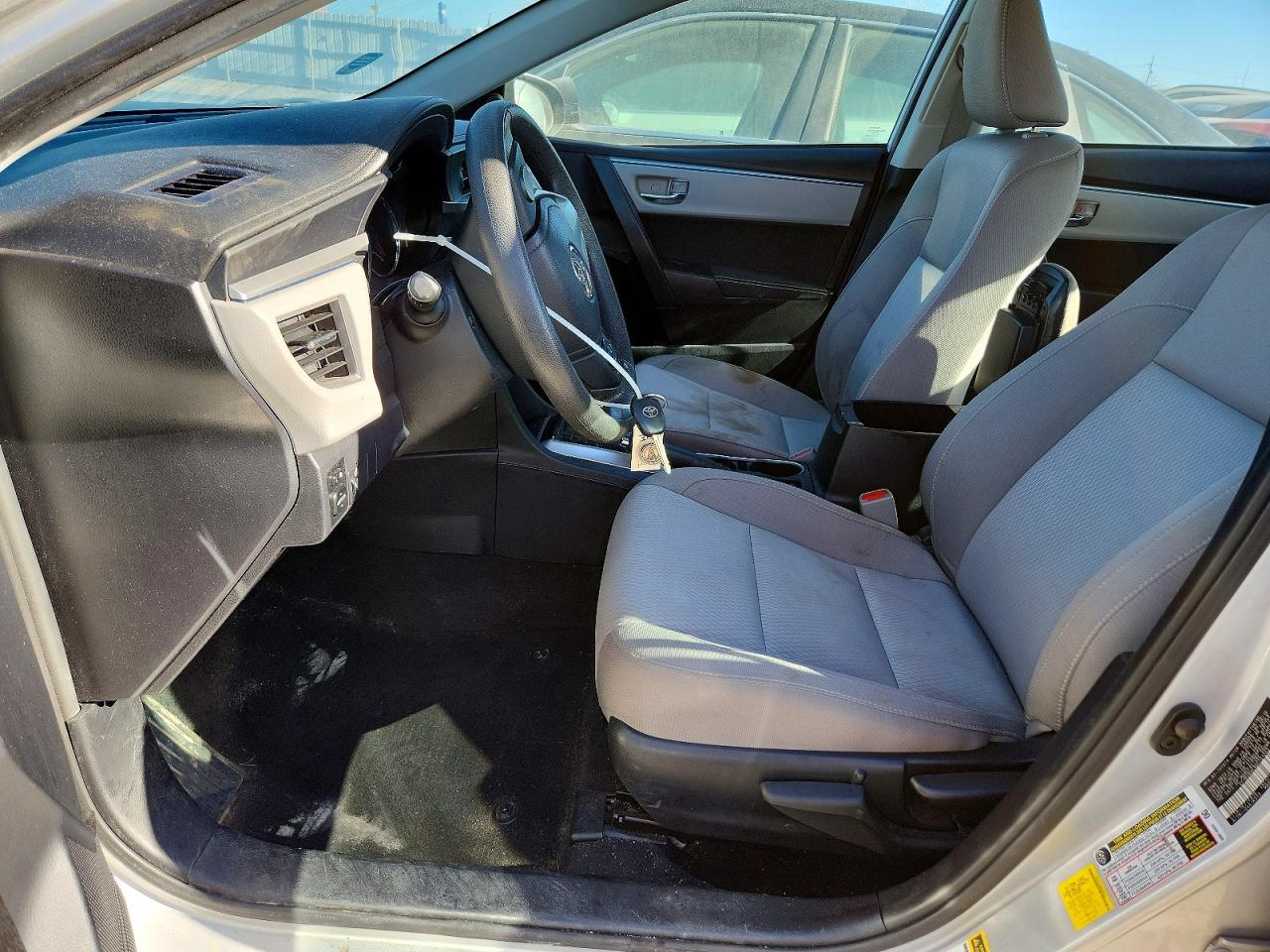 2016 TOYOTA COROLLA L photo 7