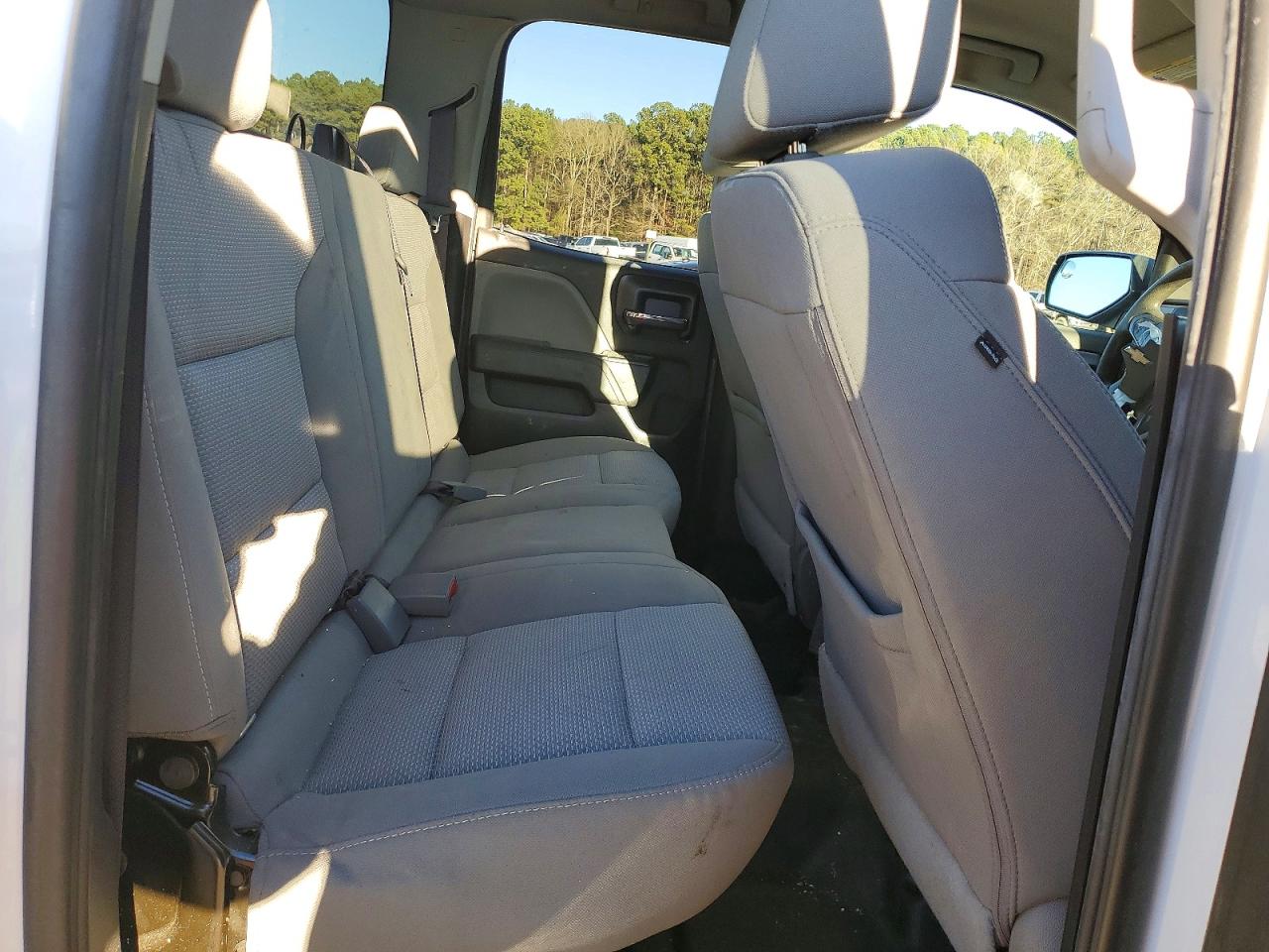 2017 CHEVROLET SILVERADO K1500 photo 10