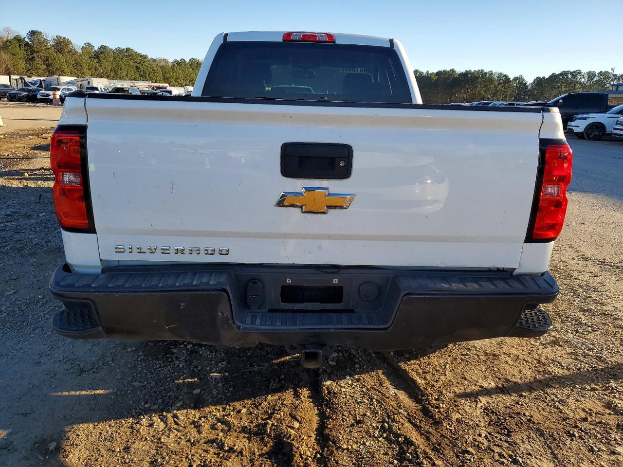 2017 CHEVROLET SILVERADO K1500 photo 6