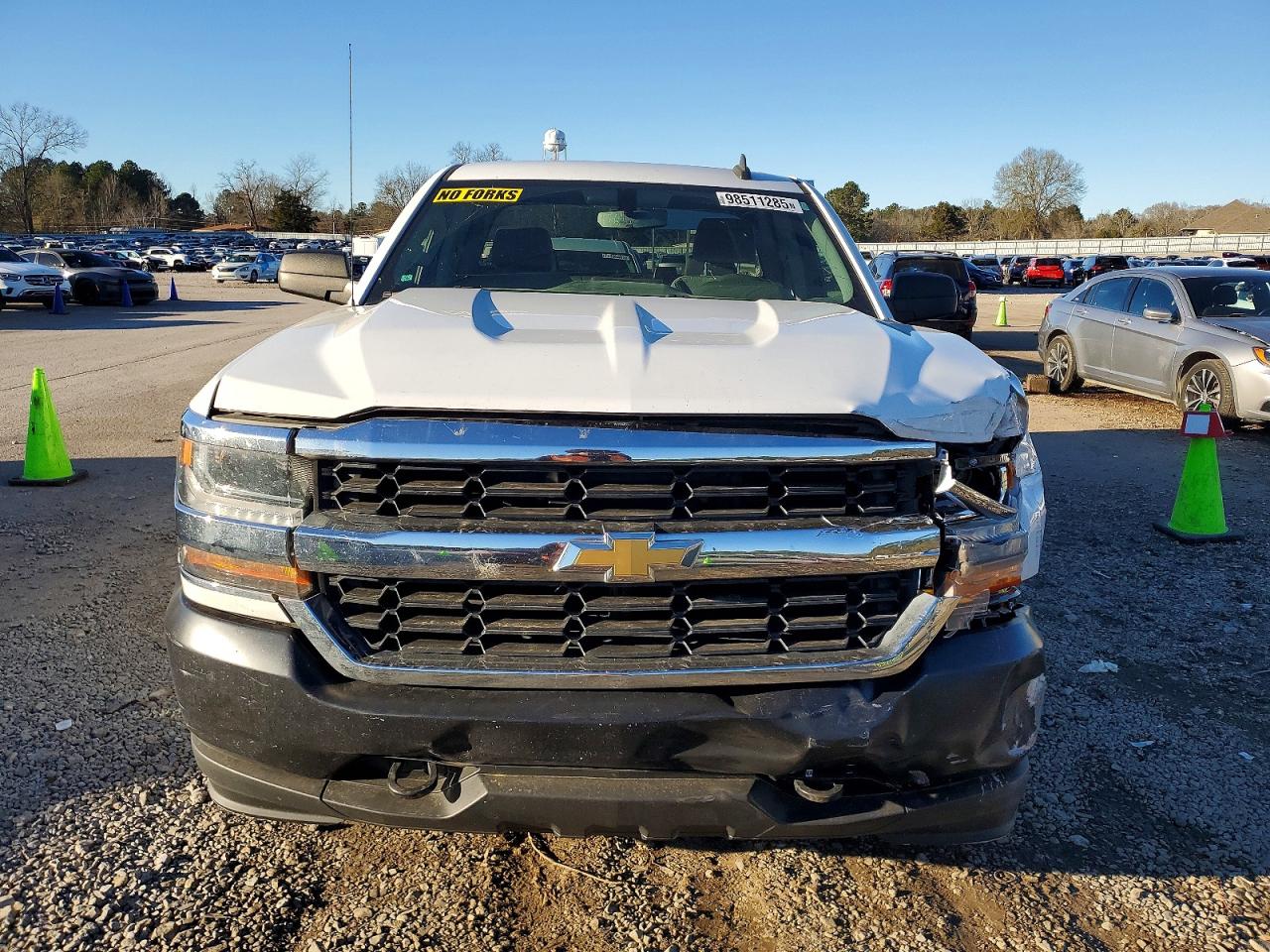 2017 CHEVROLET SILVERADO K1500 photo 5