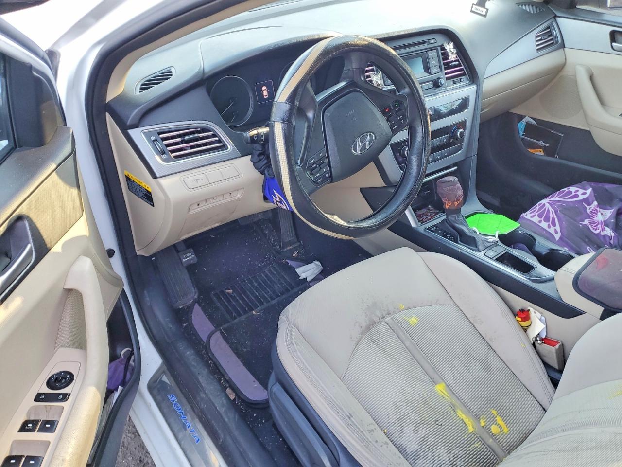 2015 HYUNDAI SONATA SE photo 22