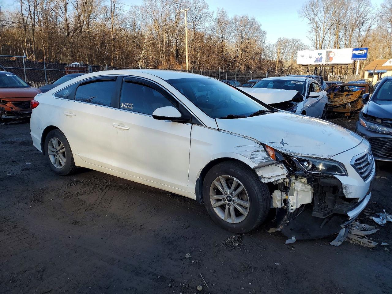 2015 HYUNDAI SONATA SE photo 10