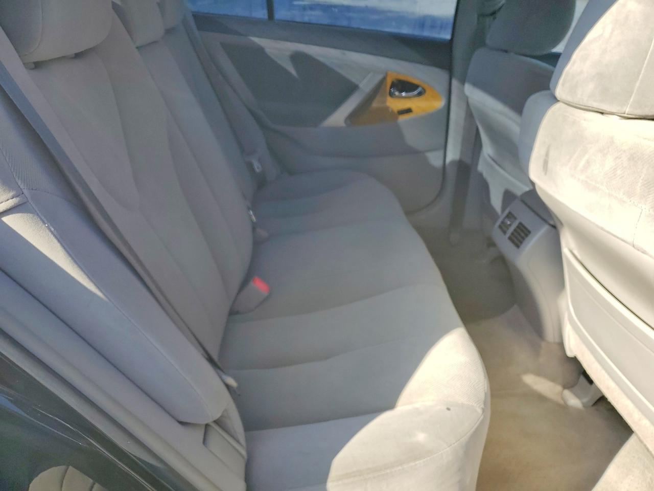 2007 TOYOTA CAMRY CE photo 28