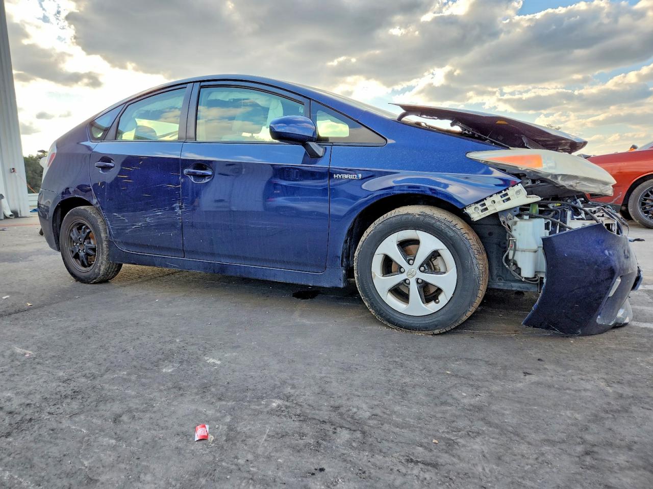 2015 TOYOTA PRIUS photo 10