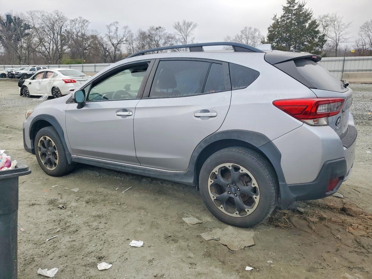 2021 SUBA CROSSTREK photo 2