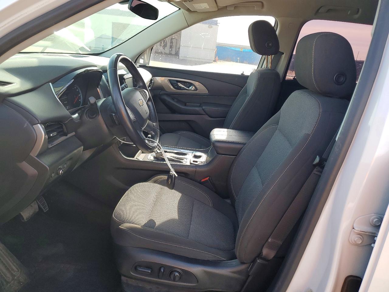 2019 CHEVROLET TRAVERSE LT photo 7
