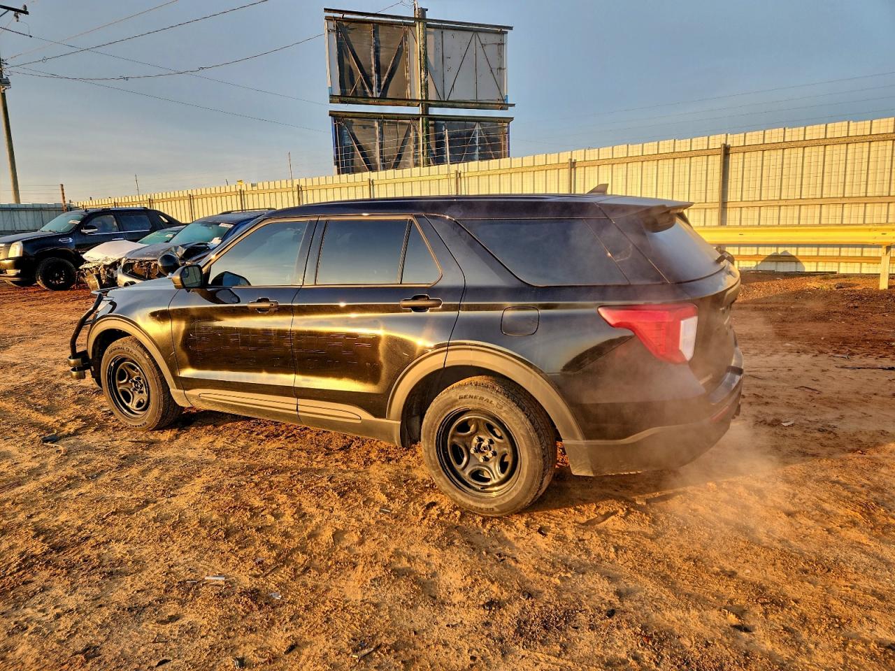 2024 FORD EXPLORER POLICE INTERCEPTOR photo 2