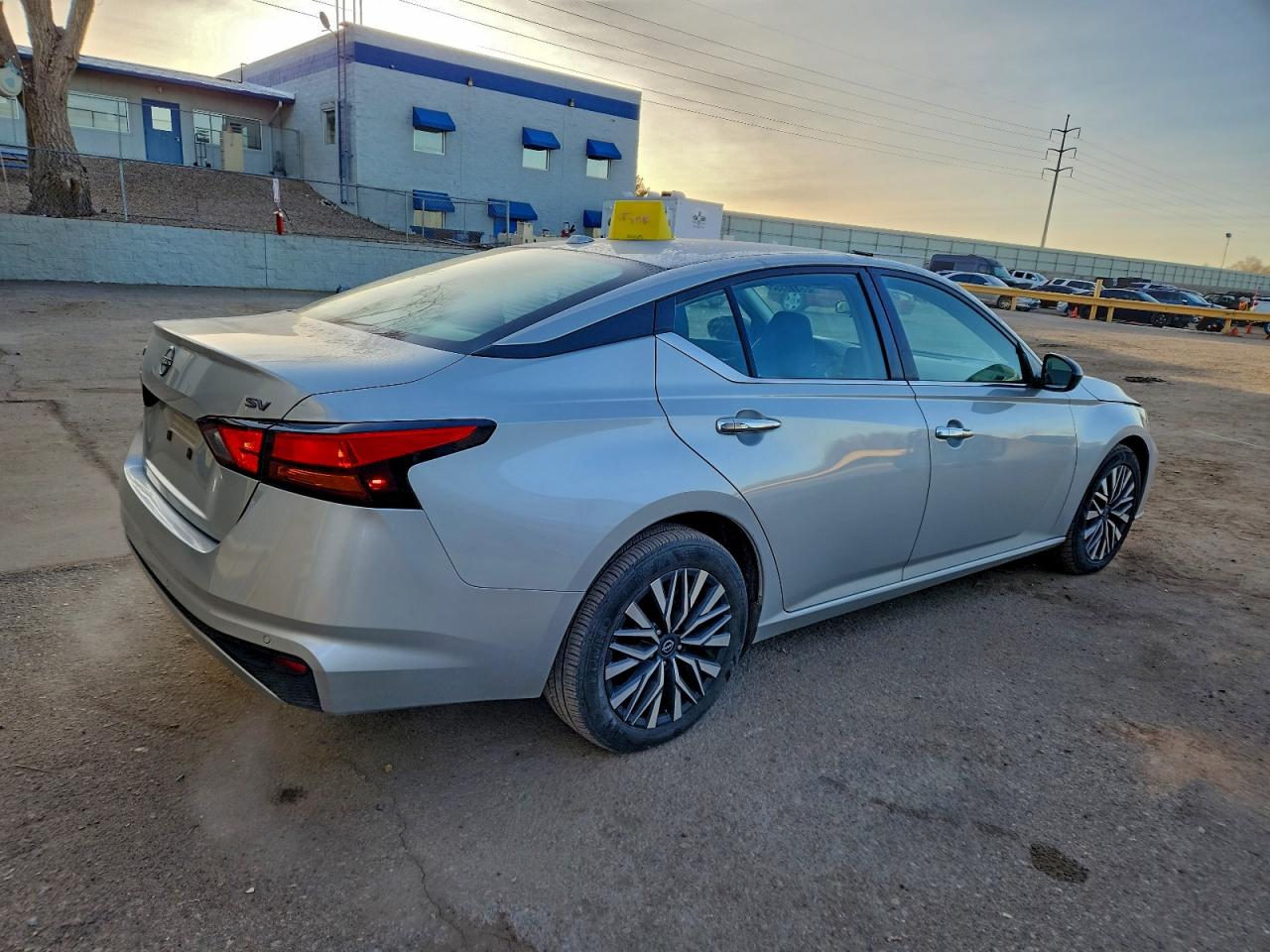 2024 NISSAN ALTIMA SV photo 3