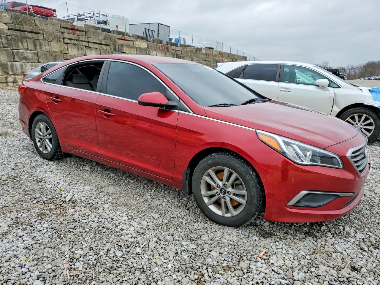 2016 HYUNDAI SONATA SE photo 4