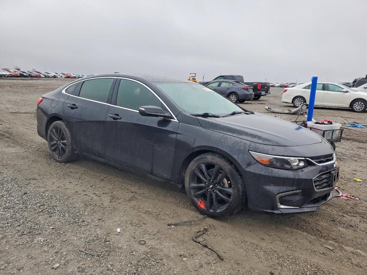 2018 CHEVROLET MALIBU LT photo 4