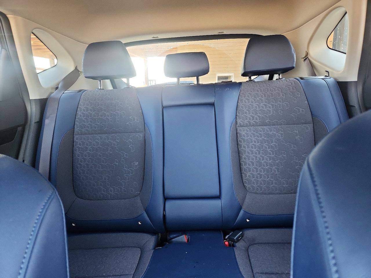 2025 KIA SELTOS S photo 10