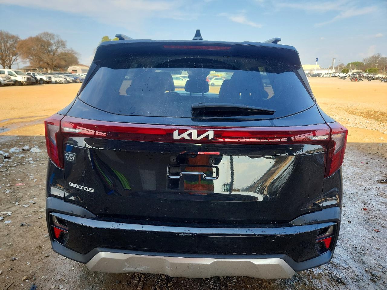 2025 KIA SELTOS S photo 6