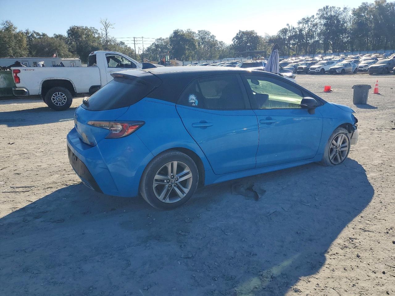 2021 TOYOTA COROLLA SE photo 3