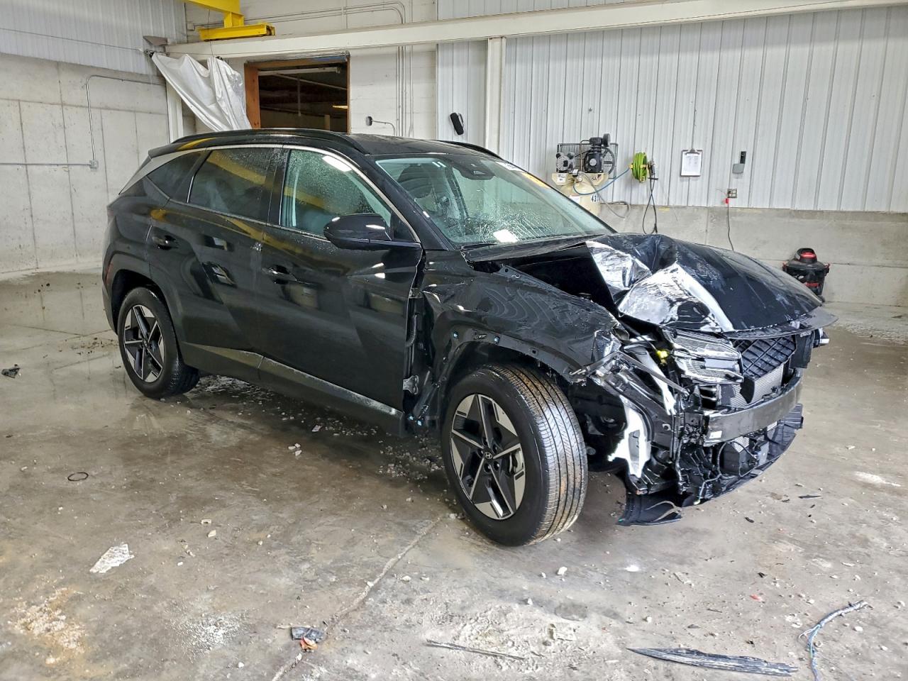 2025 HYUNDAI TUCSON SEL photo 4