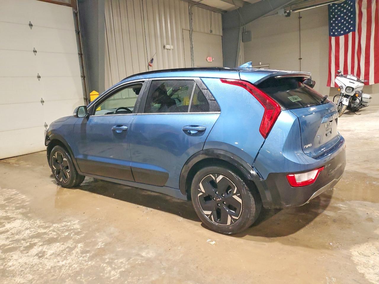 2023 KIA NIRO WIND photo 2