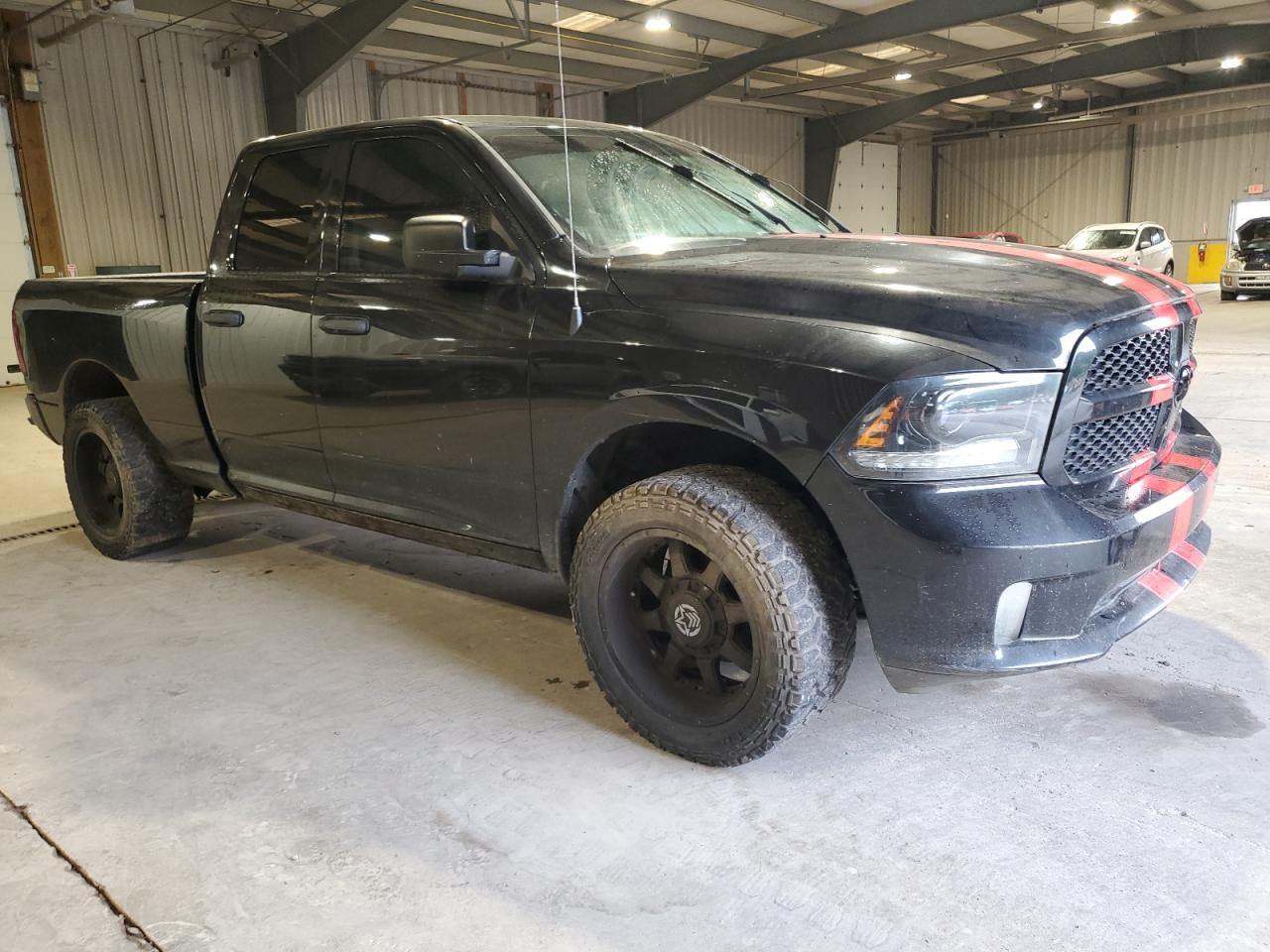 2015 RAM 1500 ST photo 4