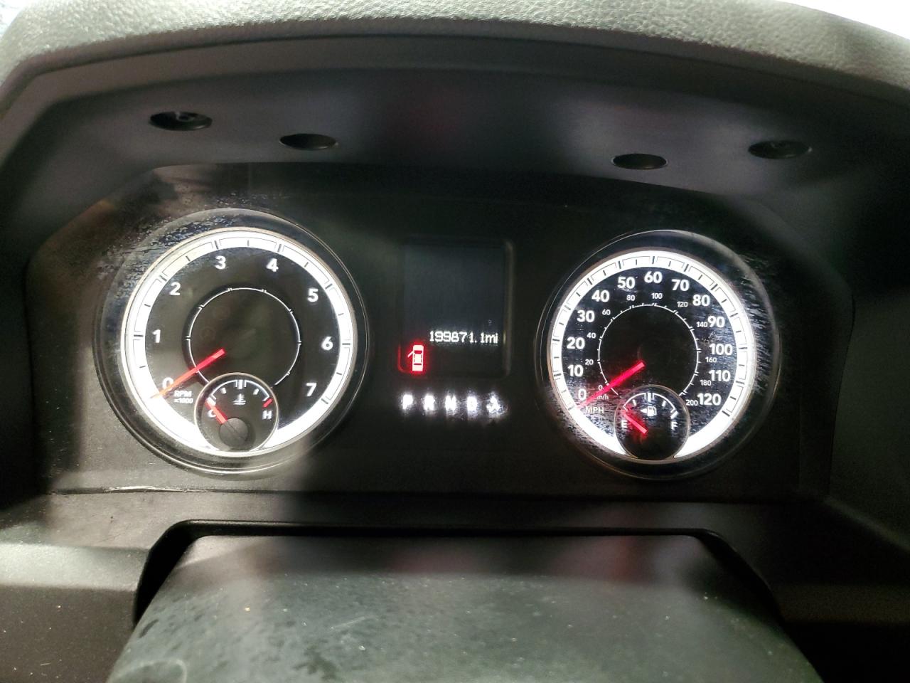 2015 RAM 1500 ST photo 9