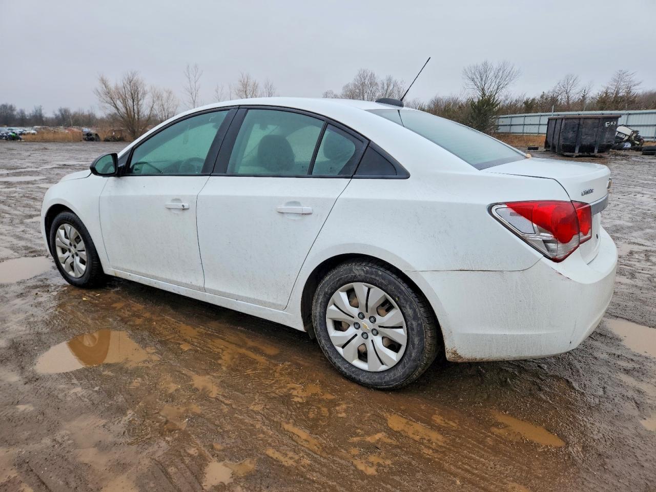 2016 CHEVROLET CRUZE LIMITED LS photo 2