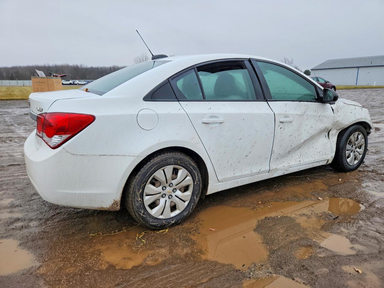 2016 CHEVROLET CRUZE LIMITED LS photo 3