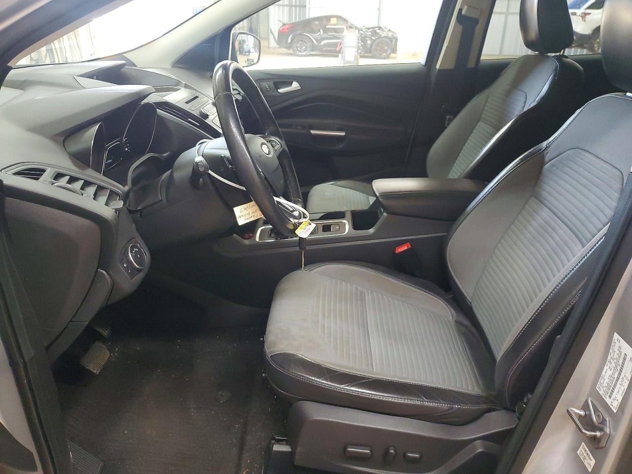 2018 FORD ESCAPE SE photo 7