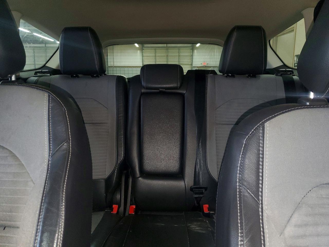 2018 FORD ESCAPE SE photo 10