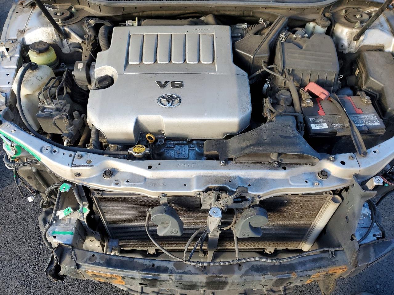 2011 TOYOTA CAMRY SE photo 11