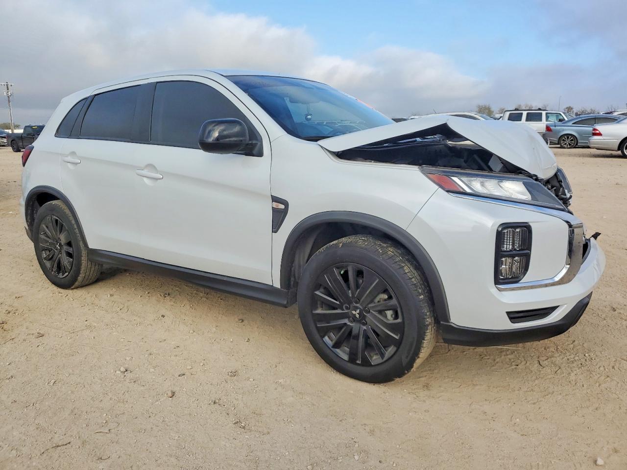 2024 MITSUBISHI OUTLANDER SPORT S/SE photo 7