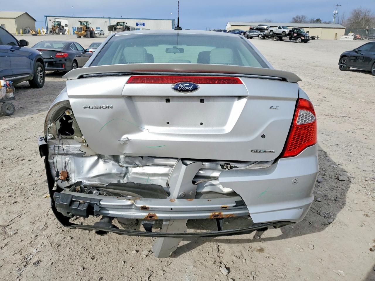 2012 FORD FUSION SE photo 11
