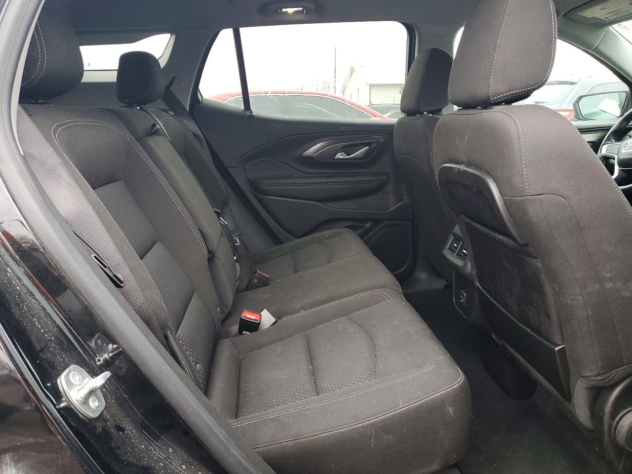 2024 GMC TERRAIN SLE photo 31