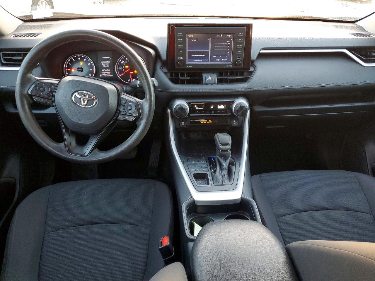 2021 TOYOTA RAV4 LE photo 8