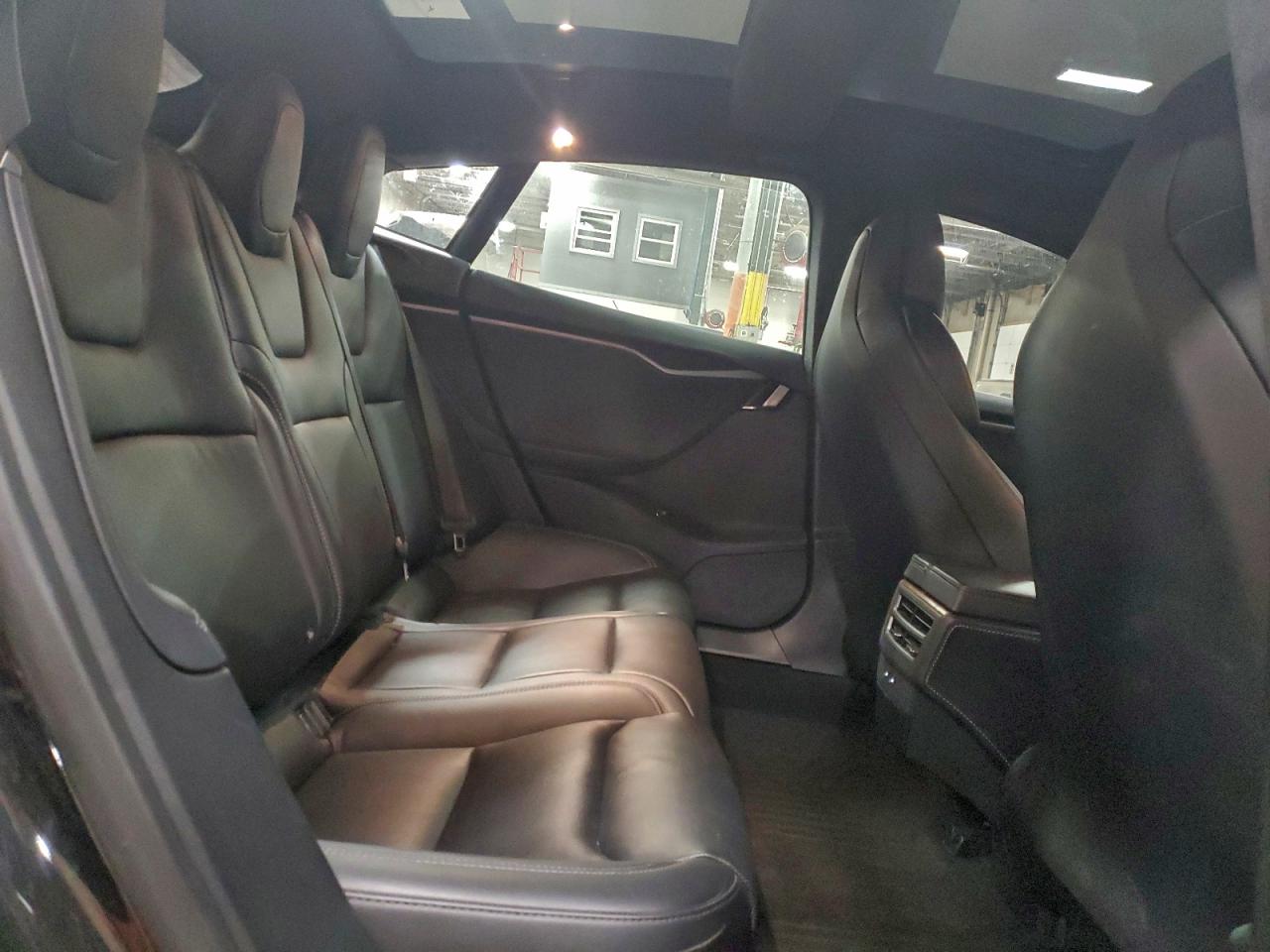 2018 TESLA MODEL S photo 10