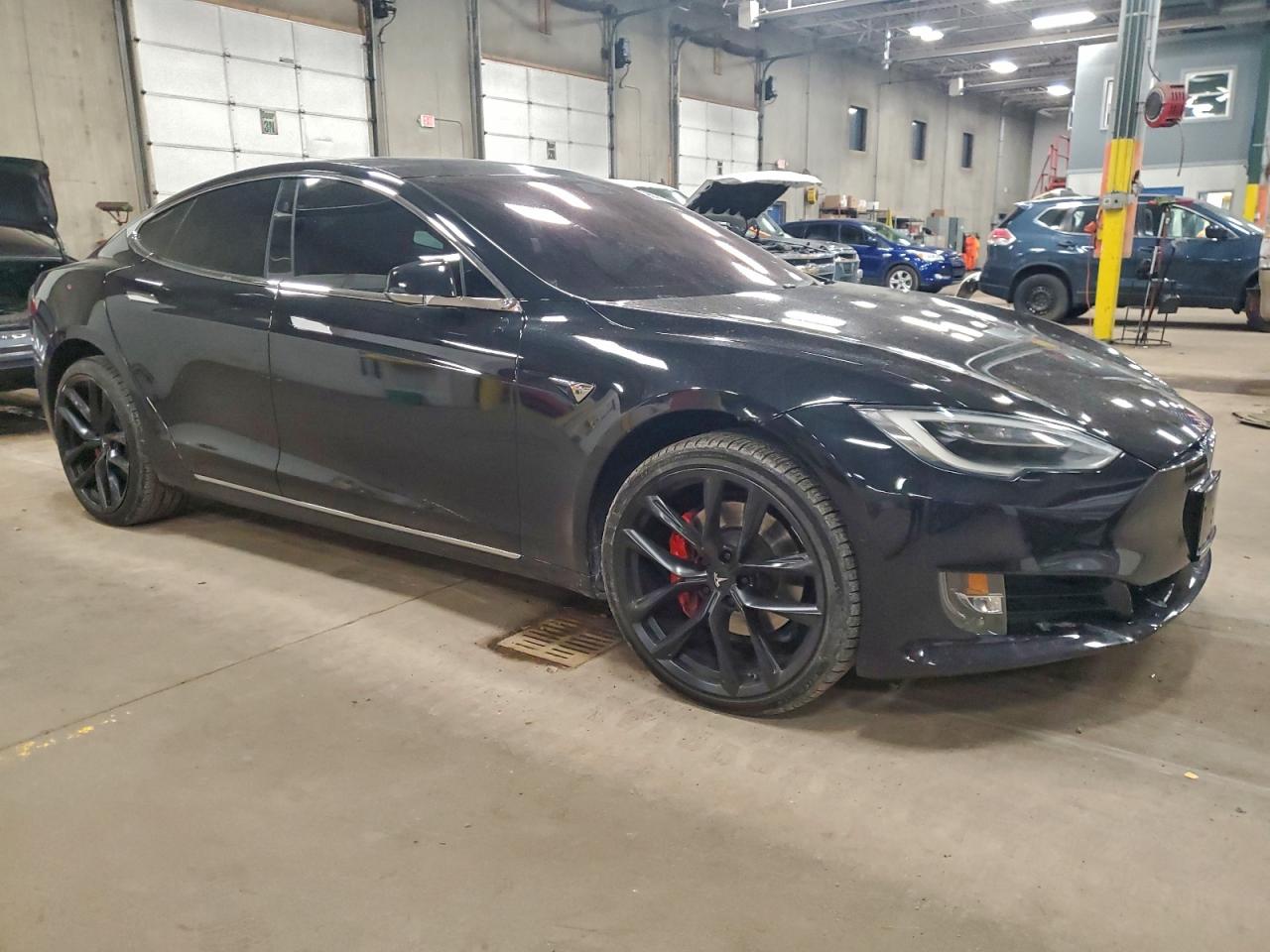 2018 TESLA MODEL S photo 4