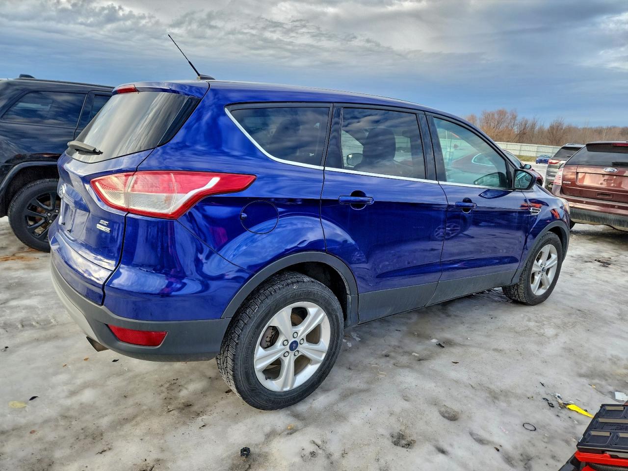 2015 FORD ESCAPE SE photo 3
