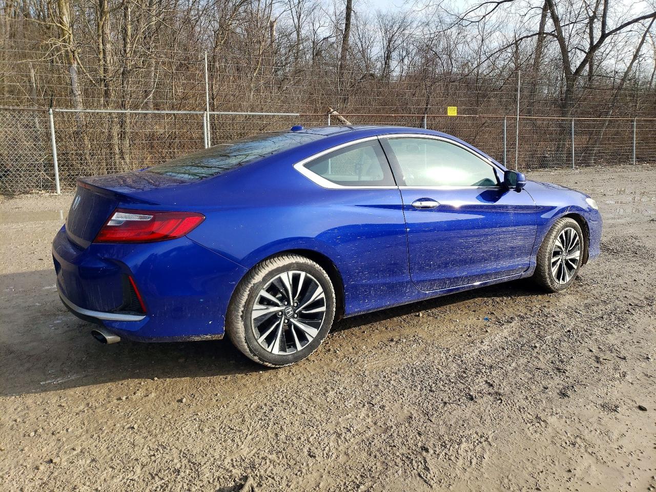 2017 HONDA ACCORD EX photo 7