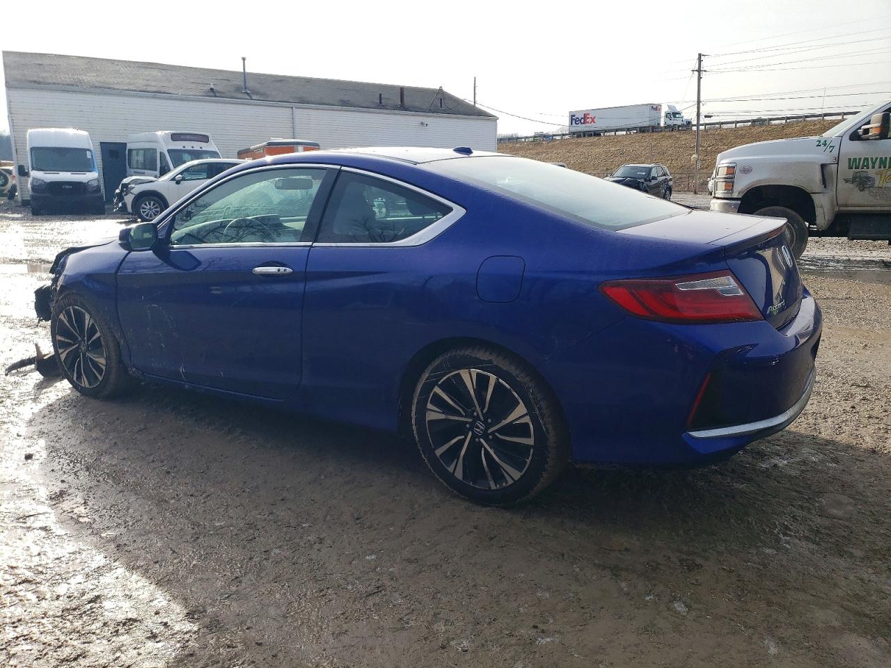 2017 HONDA ACCORD EX photo 4