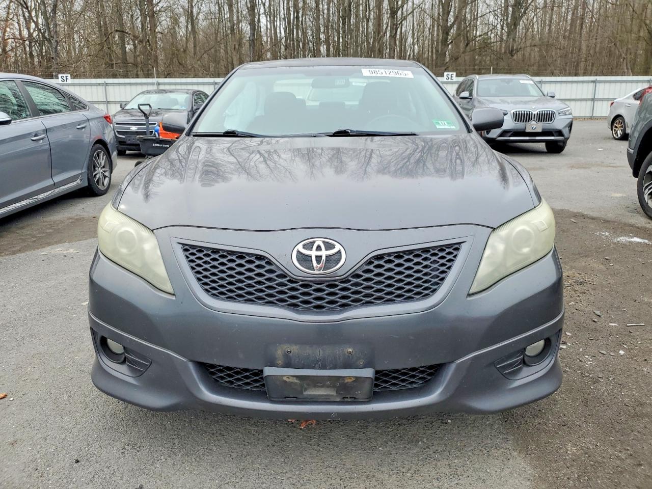 2011 TOYOTA CAMRY BASE photo 17