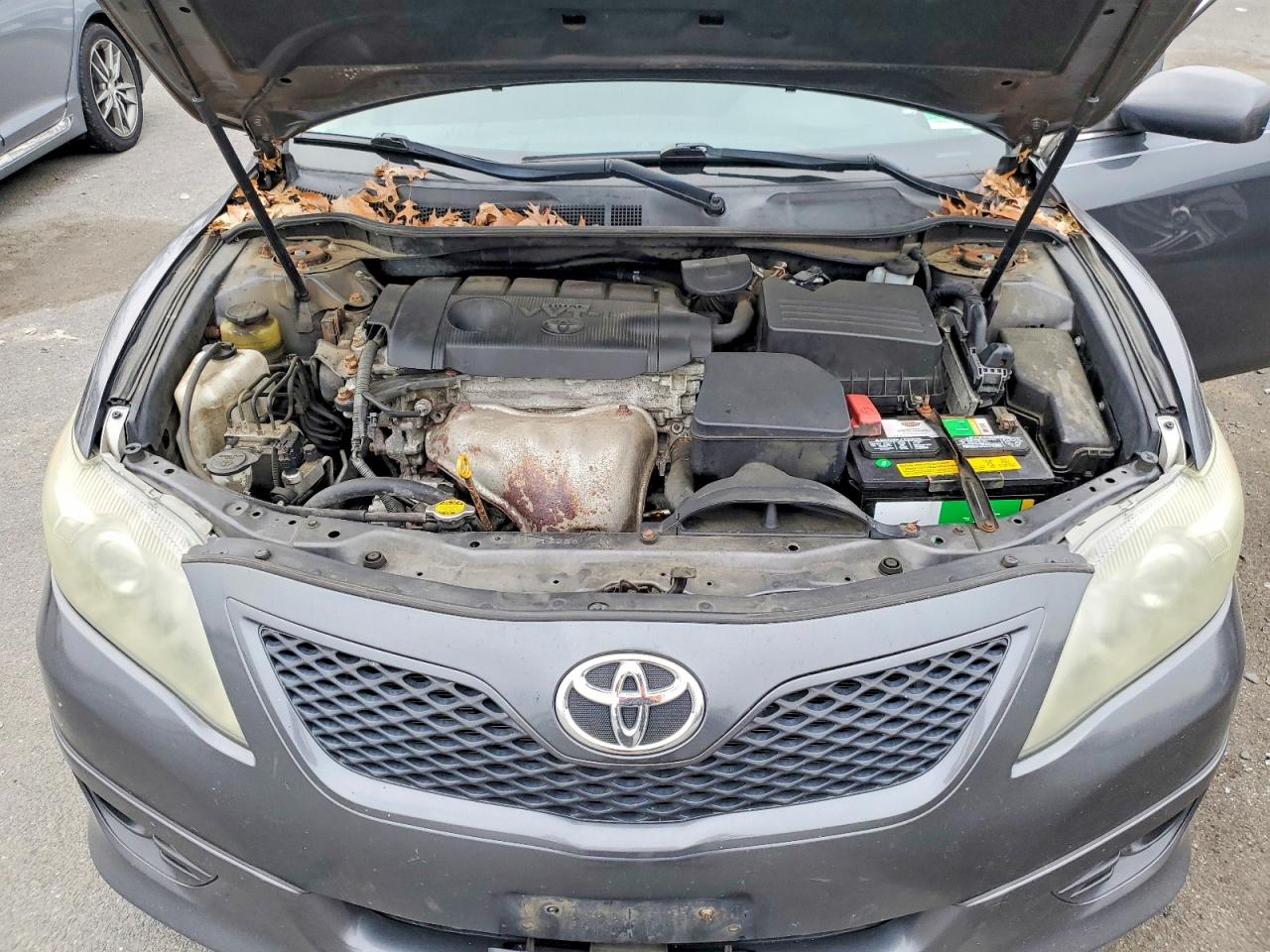2011 TOYOTA CAMRY BASE photo 41