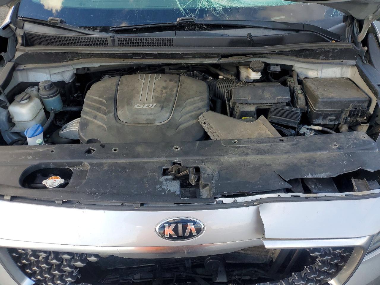 2017 KIA SEDONA LX photo 23